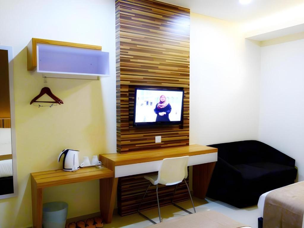 Gm Holiday Hotel Permai Jaya Kampong Tebing Rabak Ngoại thất bức ảnh