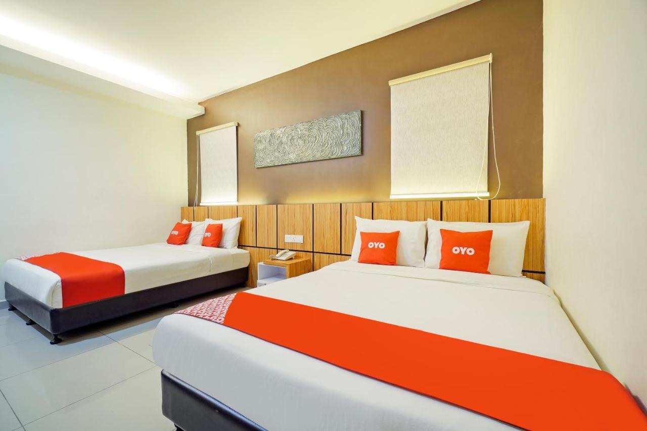 Gm Holiday Hotel Permai Jaya Kampong Tebing Rabak Ngoại thất bức ảnh